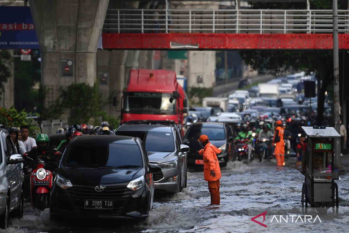 Hujan diprakirakan mengguyur sebagian besar wilayah