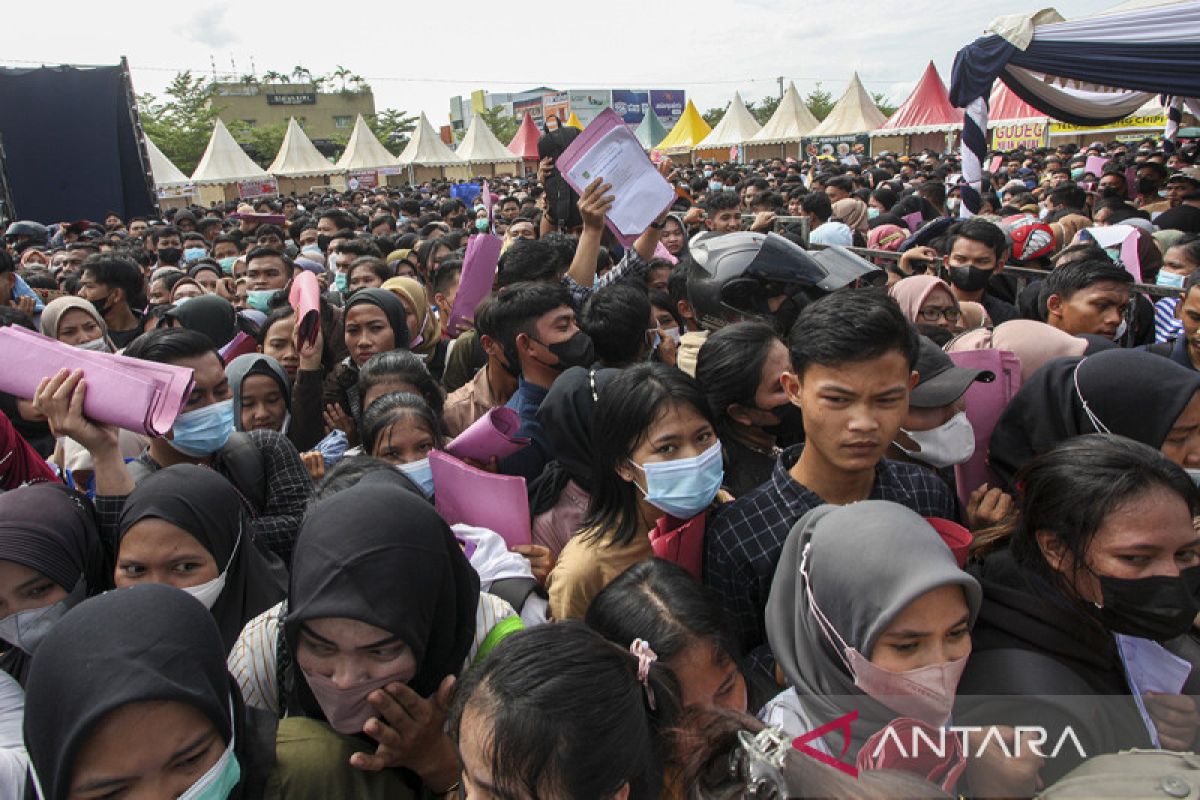 Komisi V dorong Disnakertrans entaskan pengangguran dan kecelakaan kerja