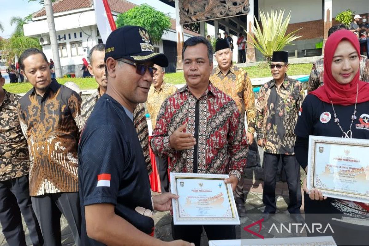 Bupati Boyolali ajak nakes tingkatkan pelayanan