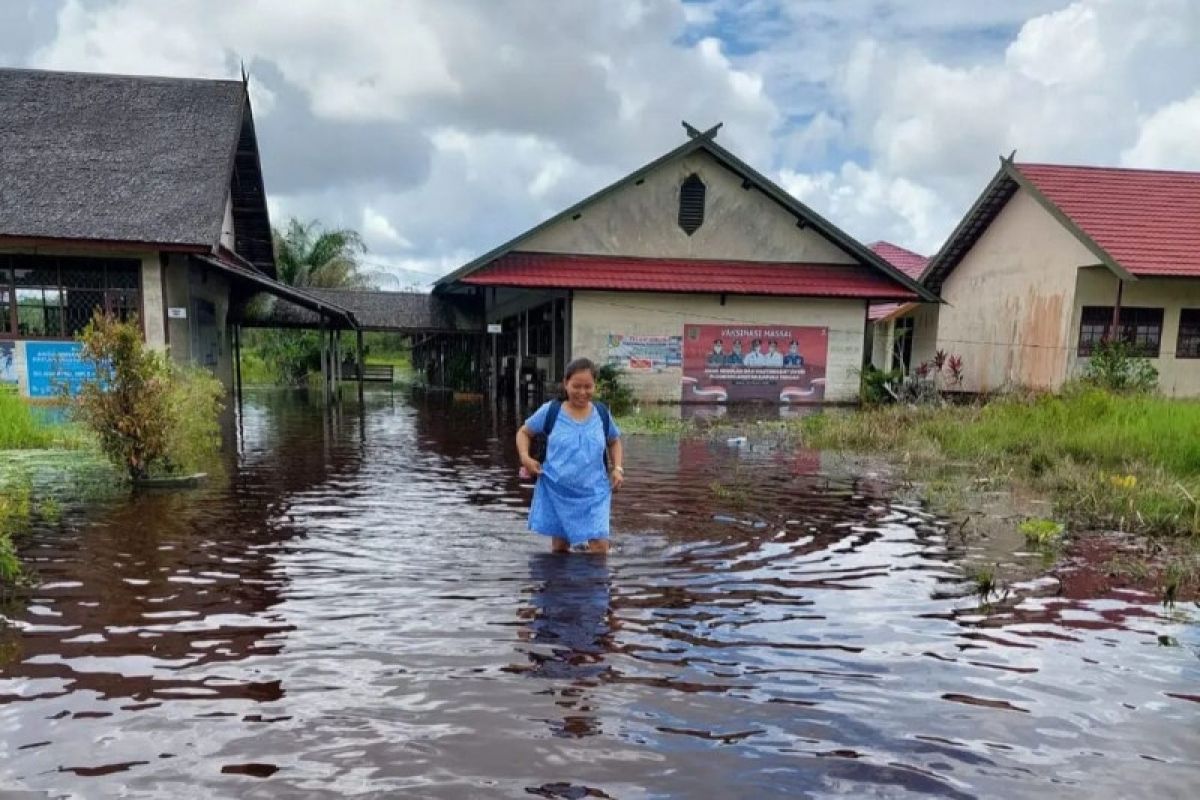 Legislator Kapuas minta PBS bantu masyarakat terdampak banjir