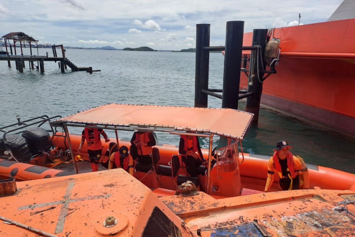 Kapal kayu yang terbalik di Batam terindikasi angkut calon PMI