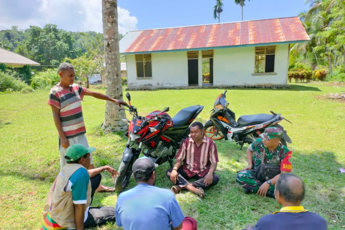 Babinsa Biak Utara laksanakan anjangsana mempererat tali silaturahmi