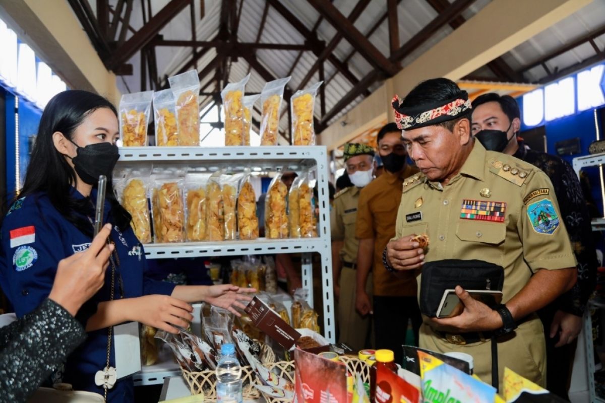 Buka Festival KKB, Gubernur perkenalkan platform digital Kaltaradihati SHOP