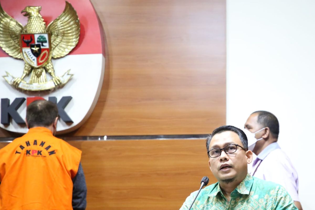 KPK telusuri uang suap yang diterima Rektor Unila nonaktif