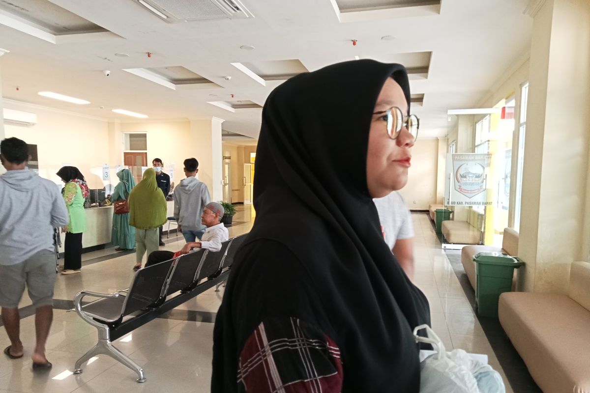 Pasca dokter spesialis mogok kerja, poliklinik RSUD Pasbar kembali dibuka