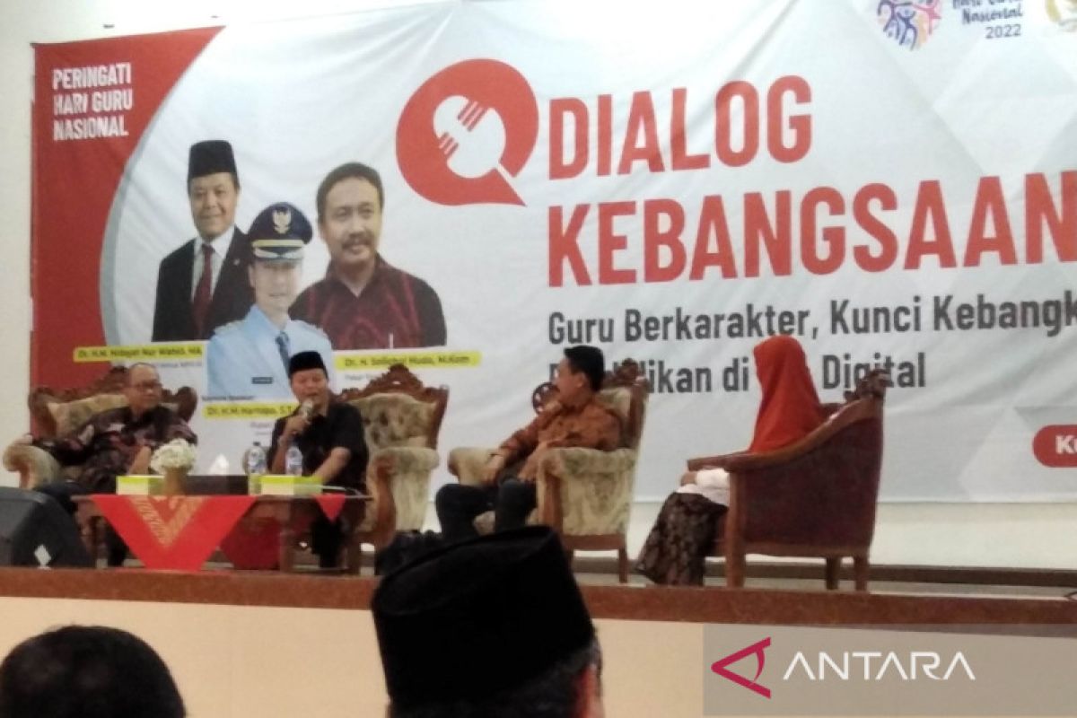 Penuhi kebutuhan, MPR: Pengangkatan honorer guru agama jadi PPPK perlu diperbanyak