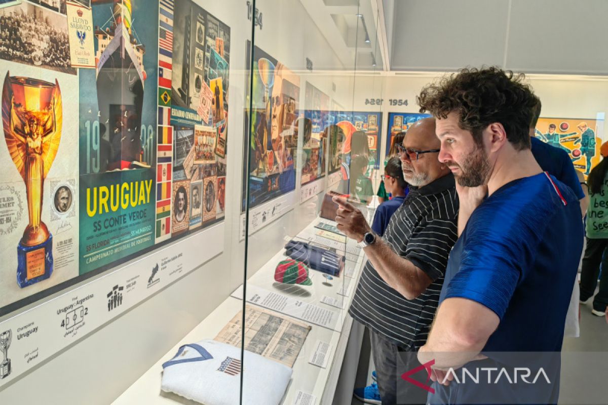 Napak tilas sejarah Piala Dunia di FIFA Museum