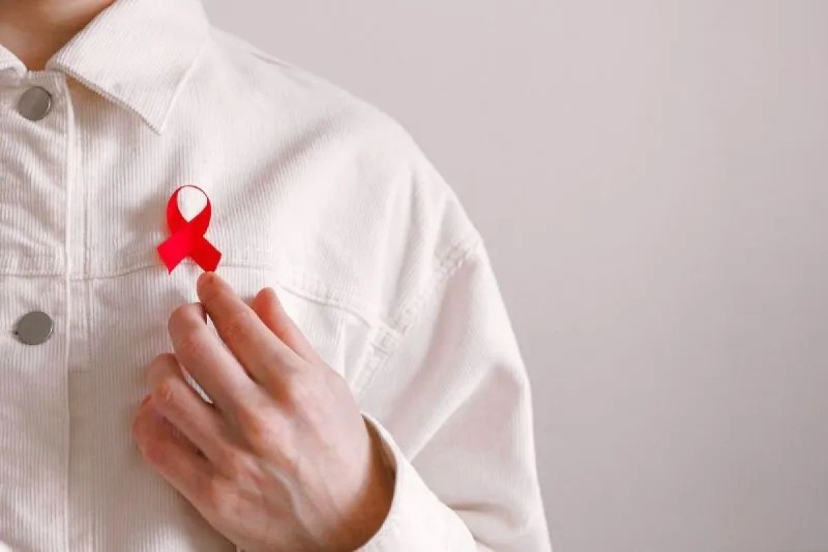 Dokter spesialis minta anak dengan HIV positif terapi obat ARV