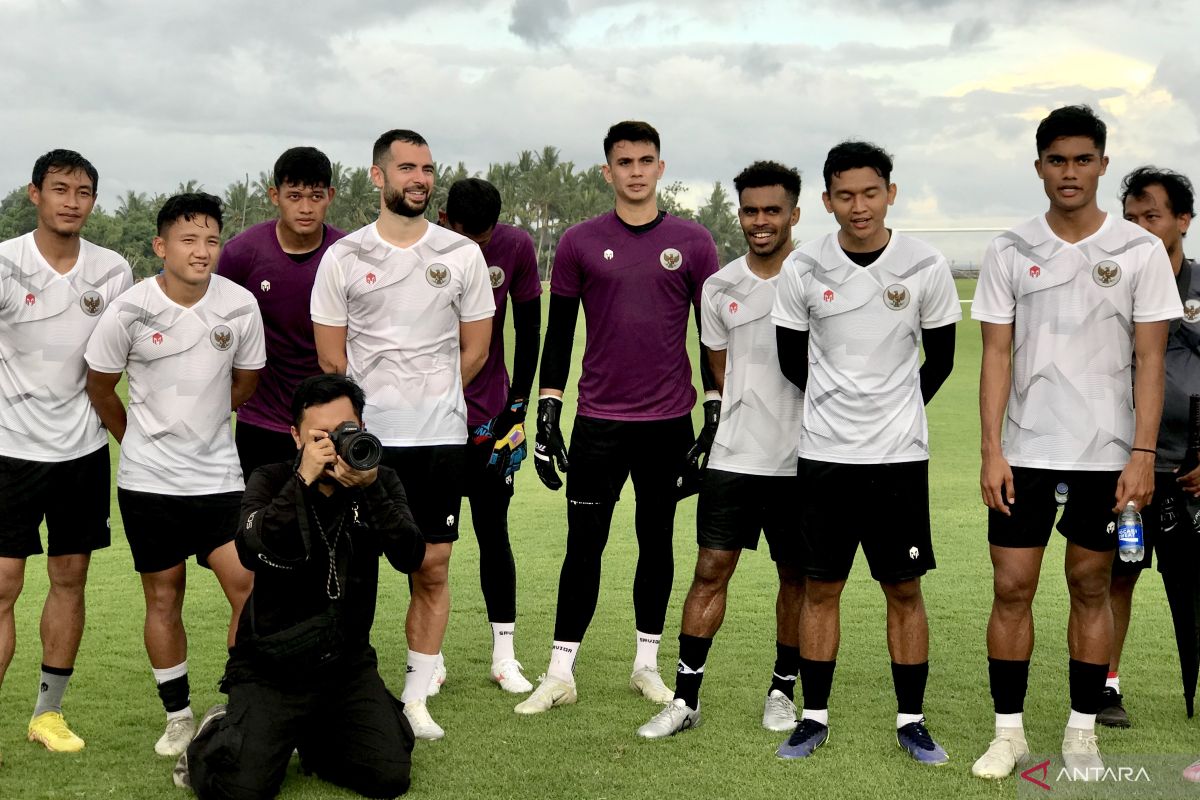 Menpora harap pemain naturalisasi bantu timnas di Piala AFF