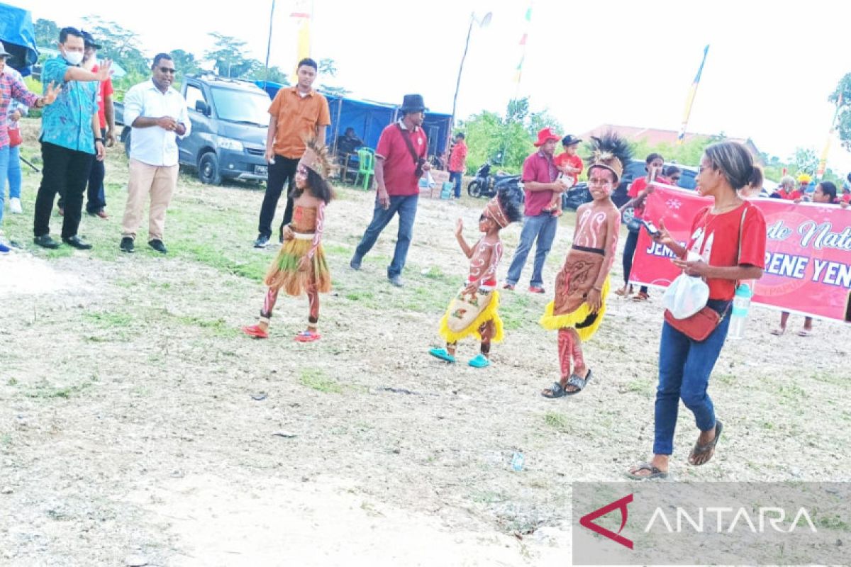 10 ribu jemaat Kristiani di Biak meriahkan Parade Sinterklas Natal