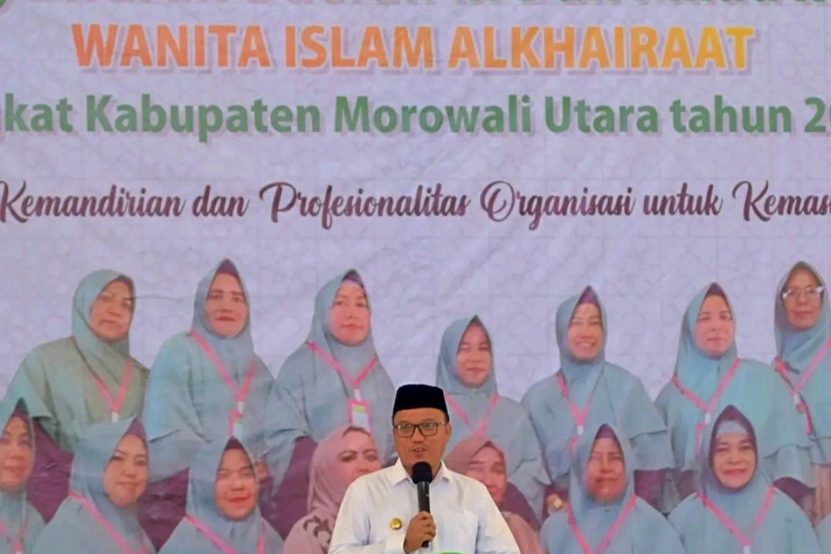 WIA Morut peringati Milad XII,  Bupati Morut serahkan bantuan mobil operasional