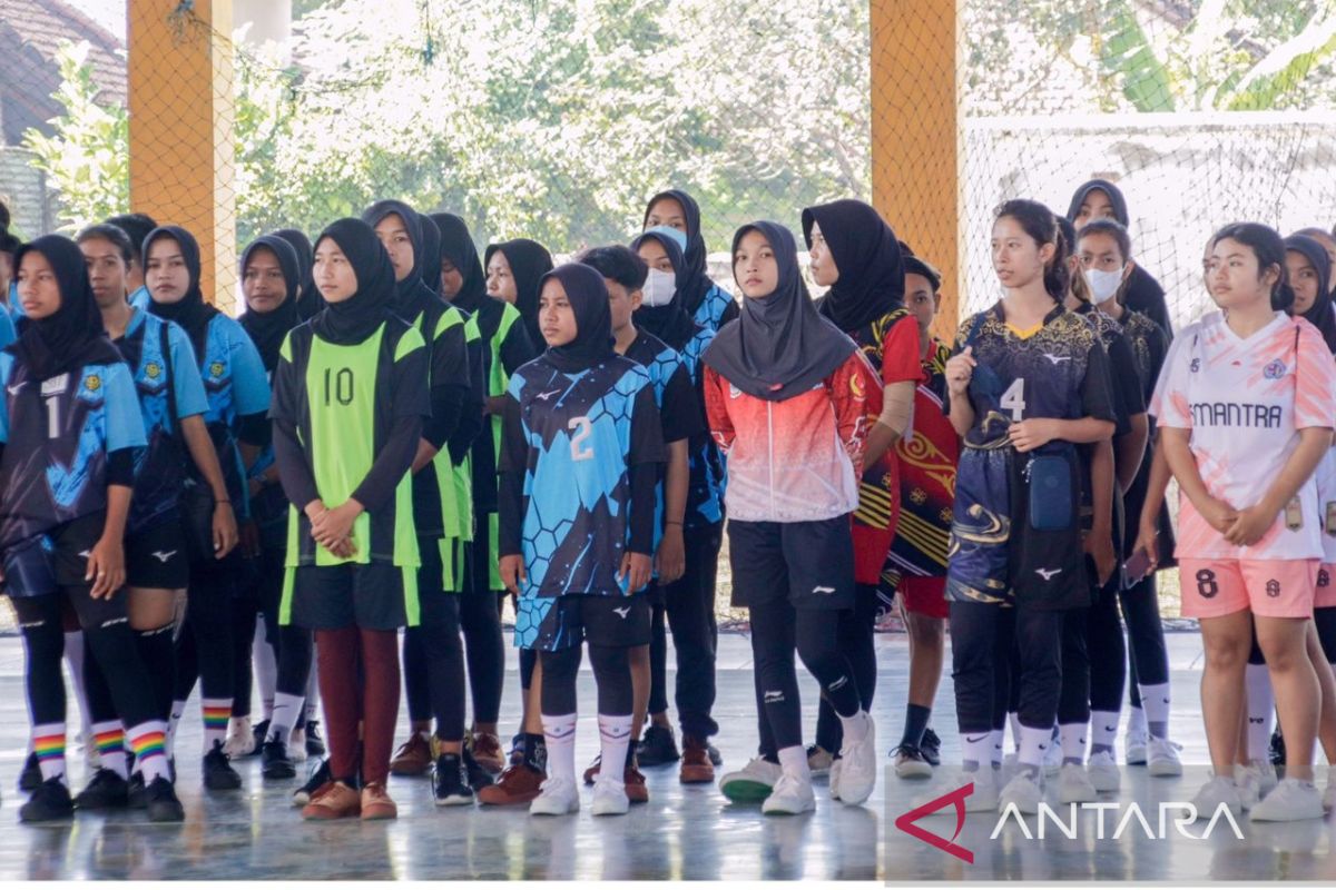 Kejuaraan sepak takraw tingkat pelajar SMA/SMK digelar di NTB