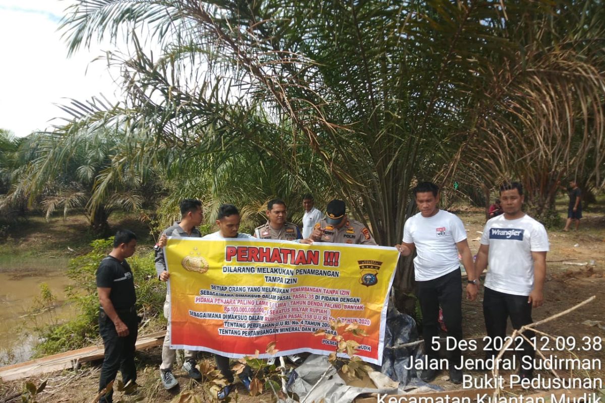 Bekas arena dayung di Kuansing diduga jadi lokasi penambangan emas ilegal