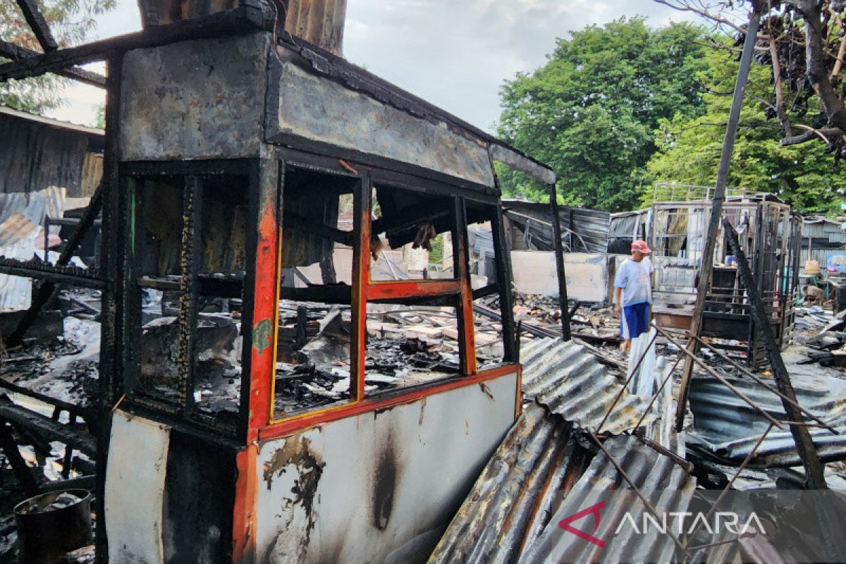 Kebakaran di Pasar Ngaliyan Semarang