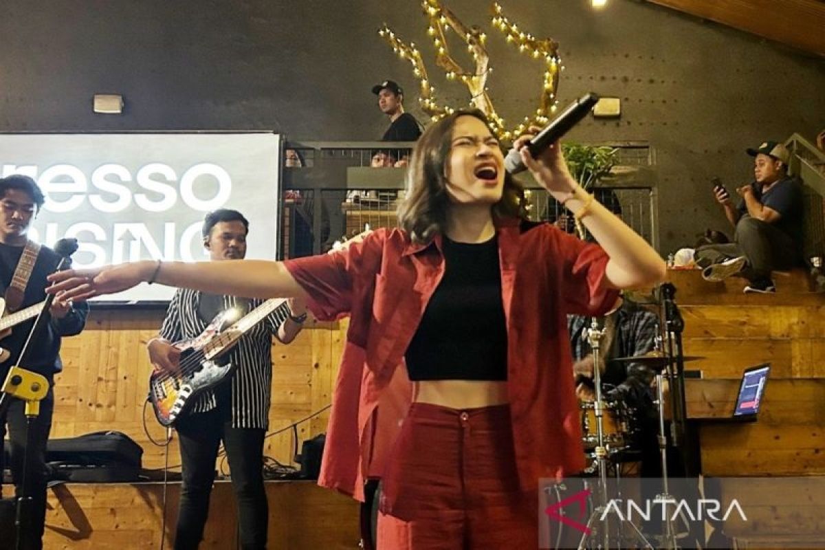 Satine Zaneta mengaku jadikan pengalaman pribadi untuk tulis lagu