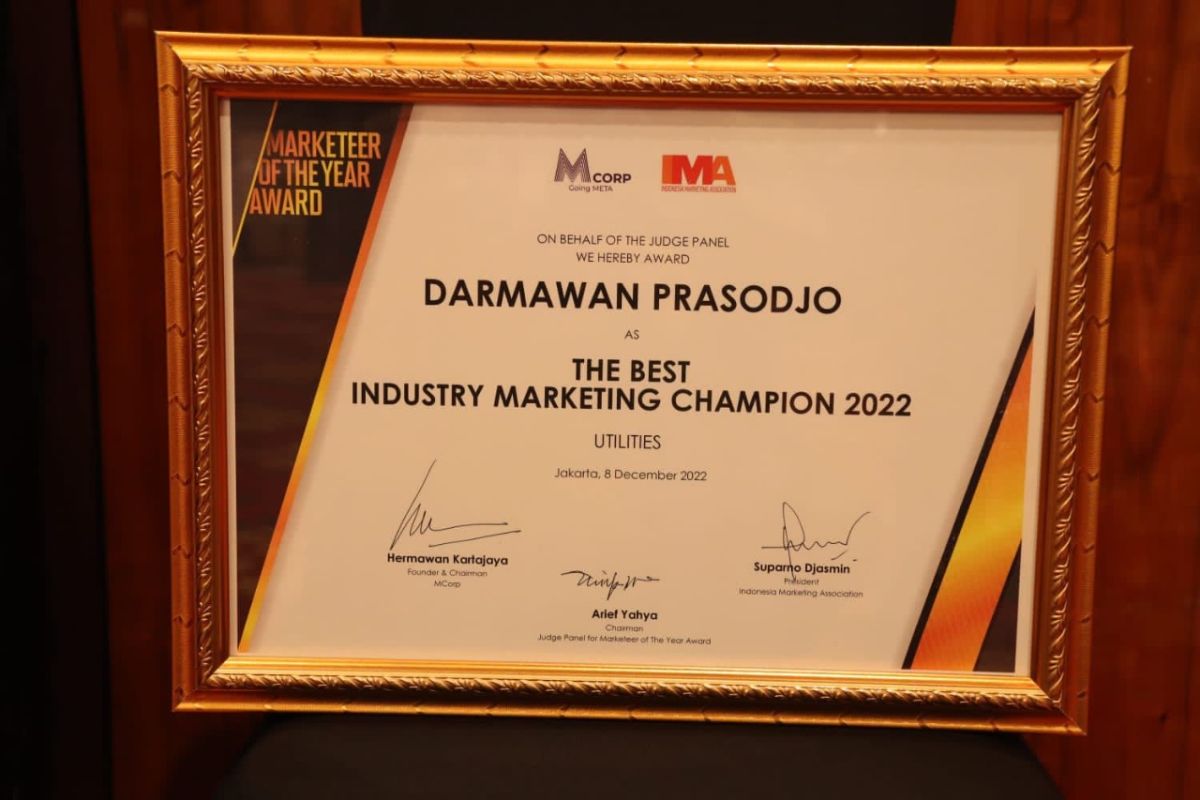 PLN raih penghargaan The Best Industry Marketing Champion 2022