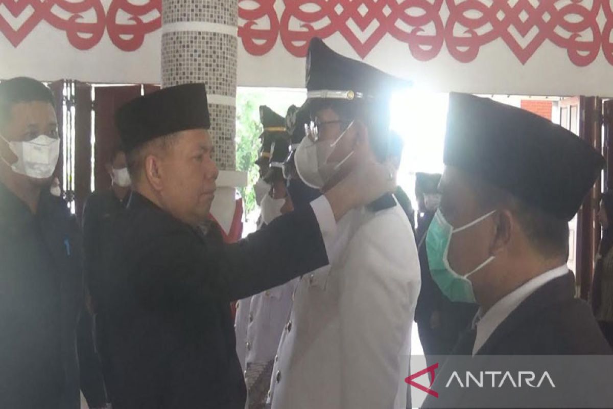 Bupati ingatkan Kades Camat di Kapuas harus sungguh-sungguh layani masyarakat