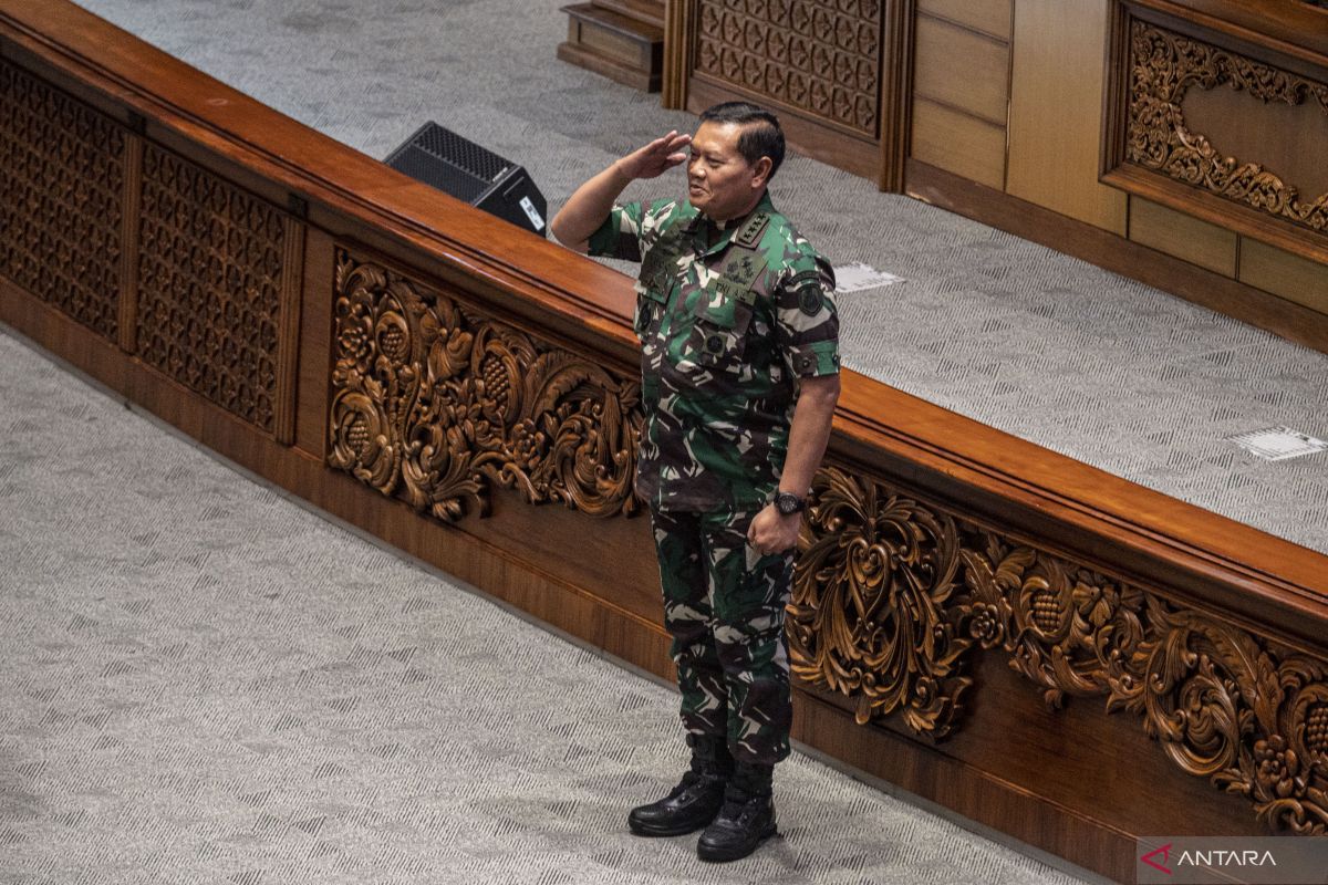 Isu kemarin: Pelantikan Panglima TNI hingga Jokowi gelar pengajian
