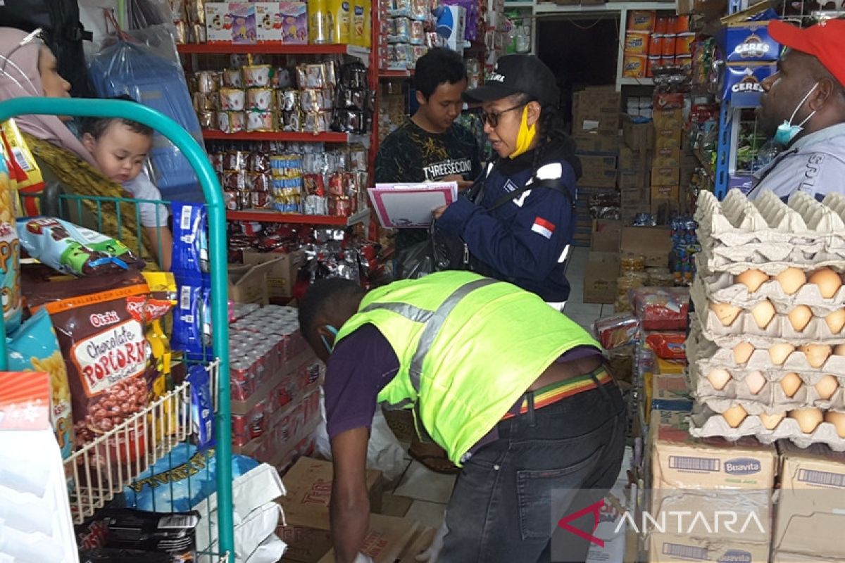 Pemkab Jayawijaya inspeksi barang kedaluwarsa di pasar