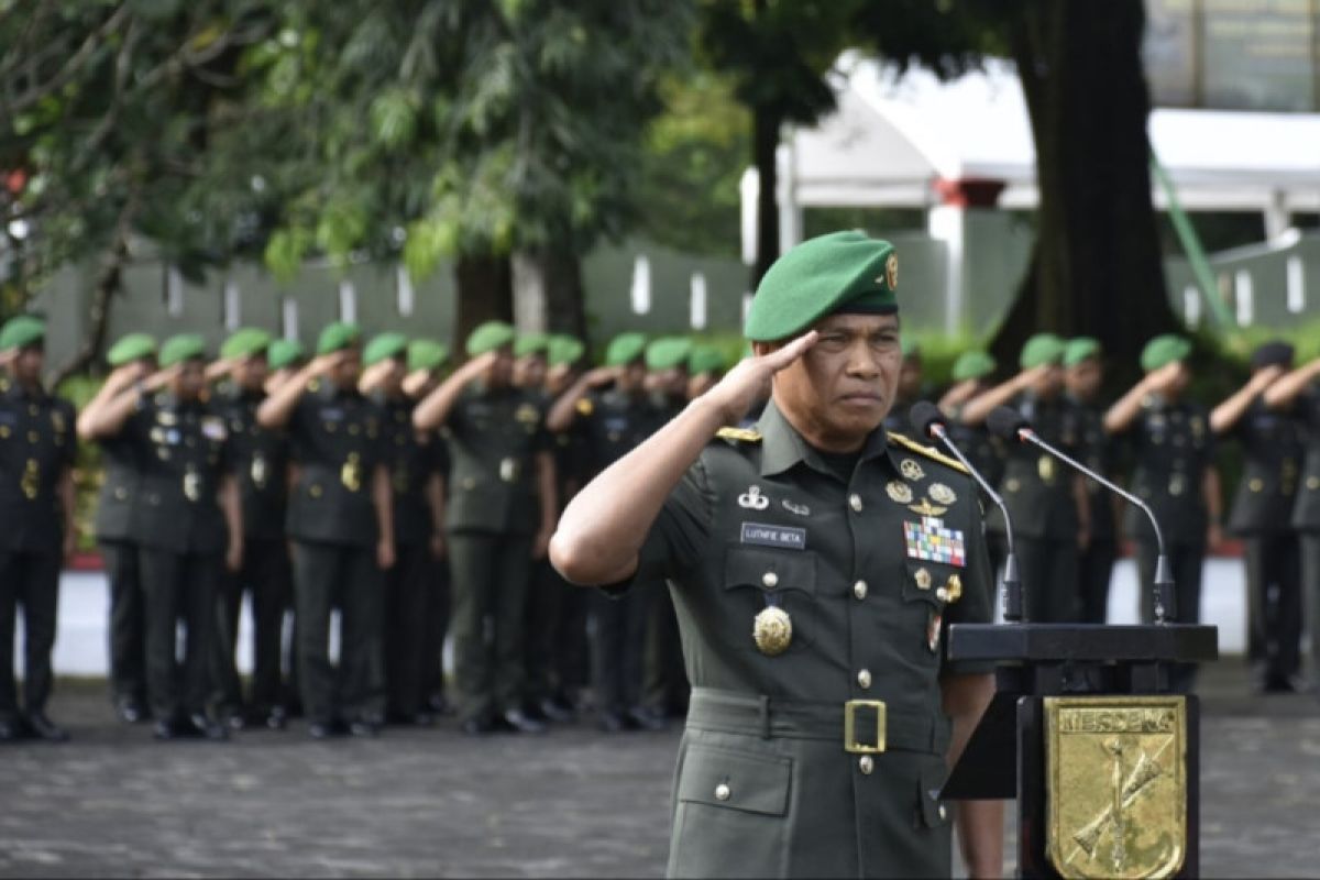 Kasdam XIII/Merdeka: Ziarah kewajiban moral prajurit hormati pahlawan