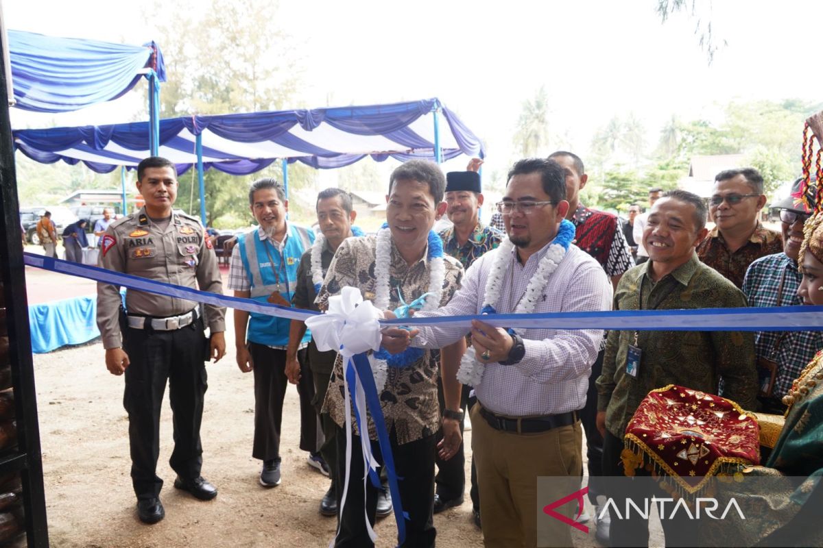 Majukan lingkungan pantai, PLN kembangkan ekowisata Ujung Batu Kota Padang