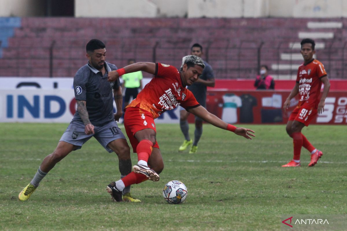 Liga 1 Indonesia - Sepuluh pemain Borneo FC tumbangkan Bali United 3-1