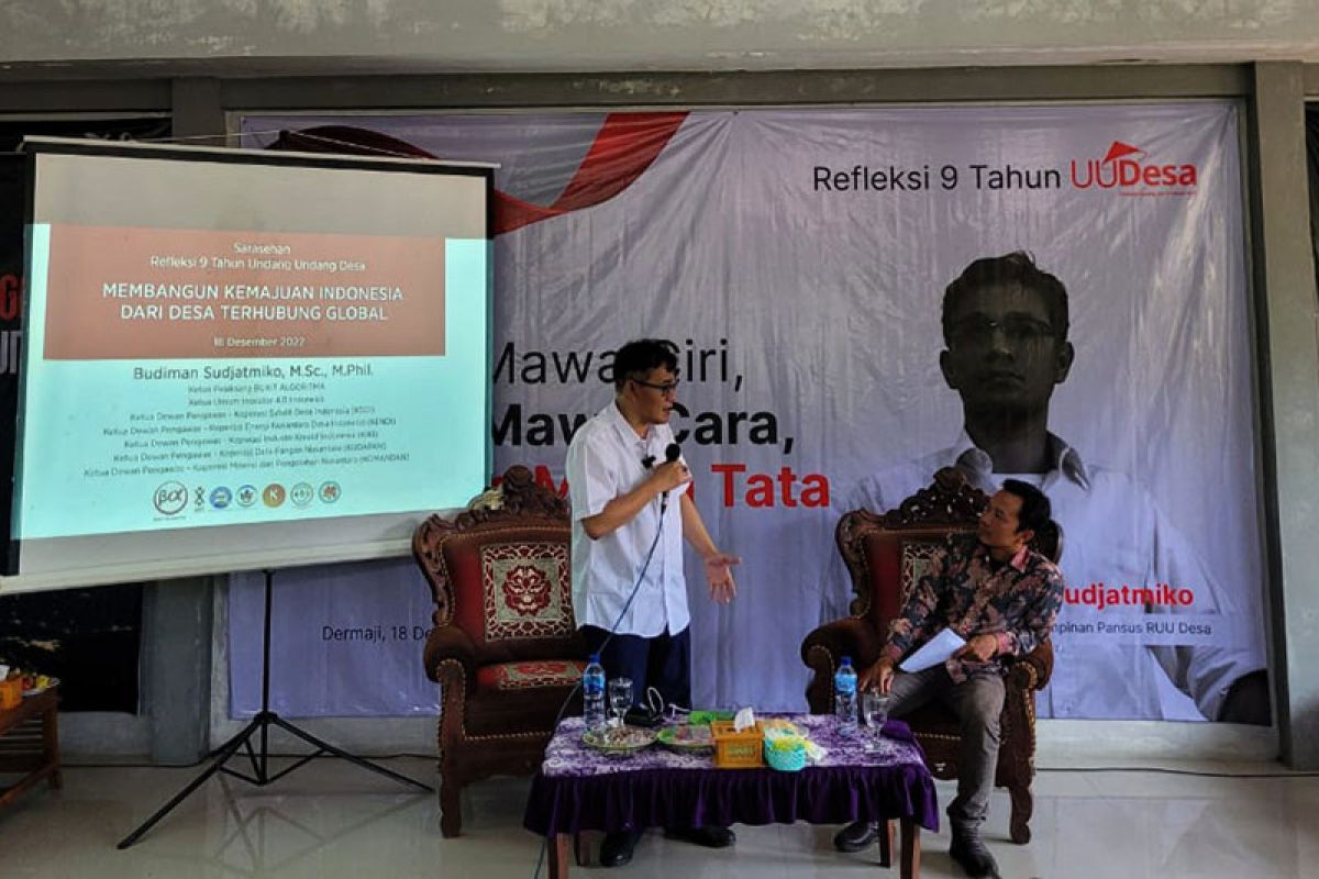 Budiman Sudjatmiko: Perlu konsolidasi pembangunan ekonomi dengan desa