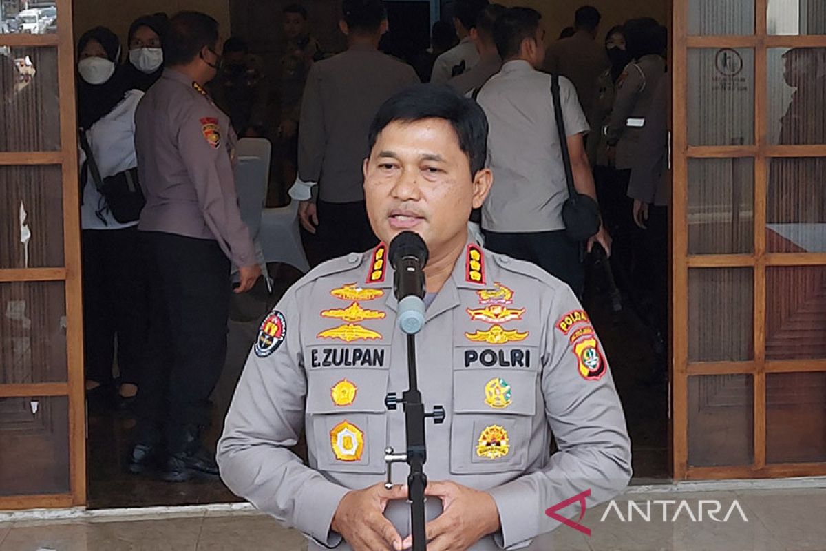 Polisi buru pemasok sabu Kombes YBK