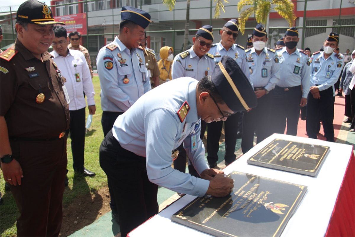 Yuspahruddin resmikan penggunaan masjid dan poliklinik Rutan Boyolali