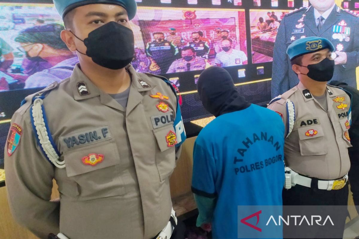 Wanita di Sukaraja tewas setelah ditusuk 17 kali oleh sopir angkot