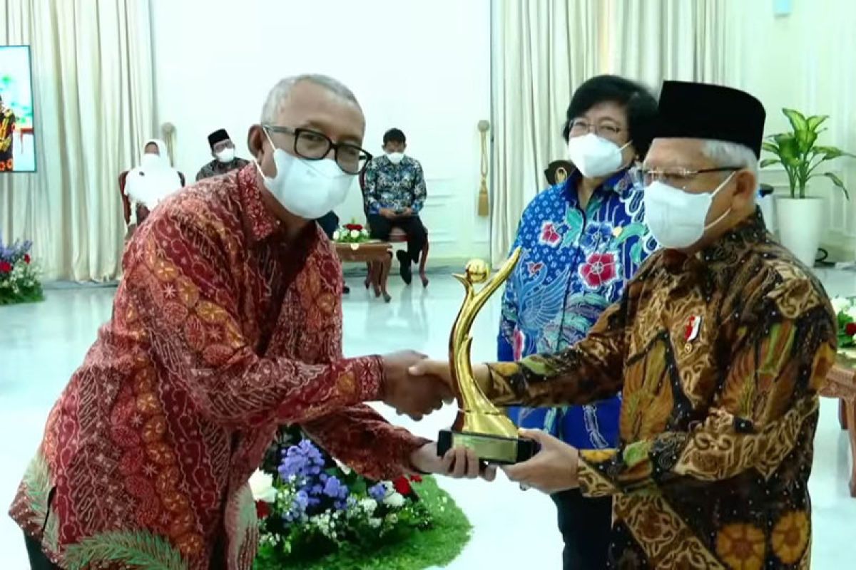 PT Solusi Bangun Indonesia Pabrik Cilacap raih Proper Emas dari KLHK