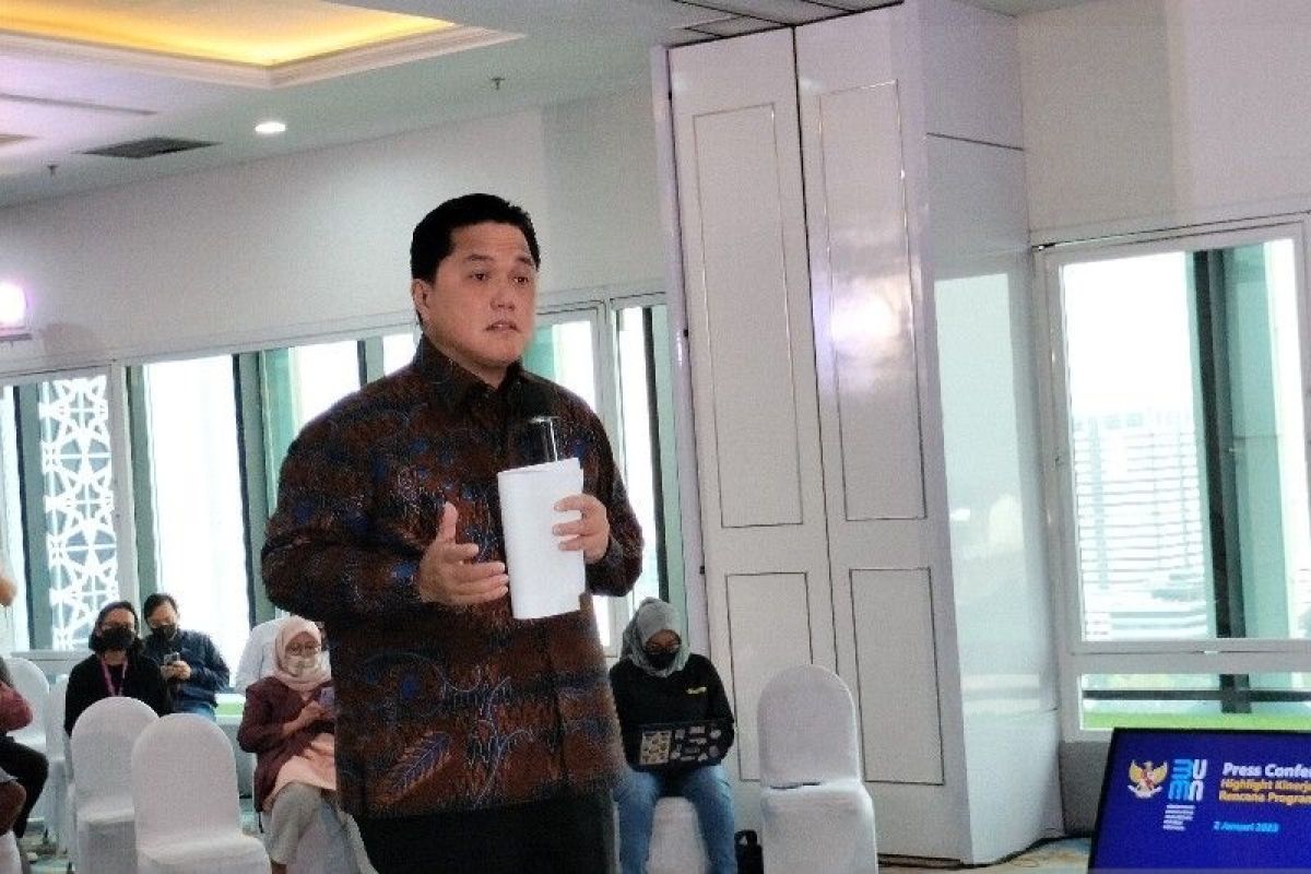 Menteri BUMN Erick Thohir sebut kereta harus jadi tulang punggung transportasi publik