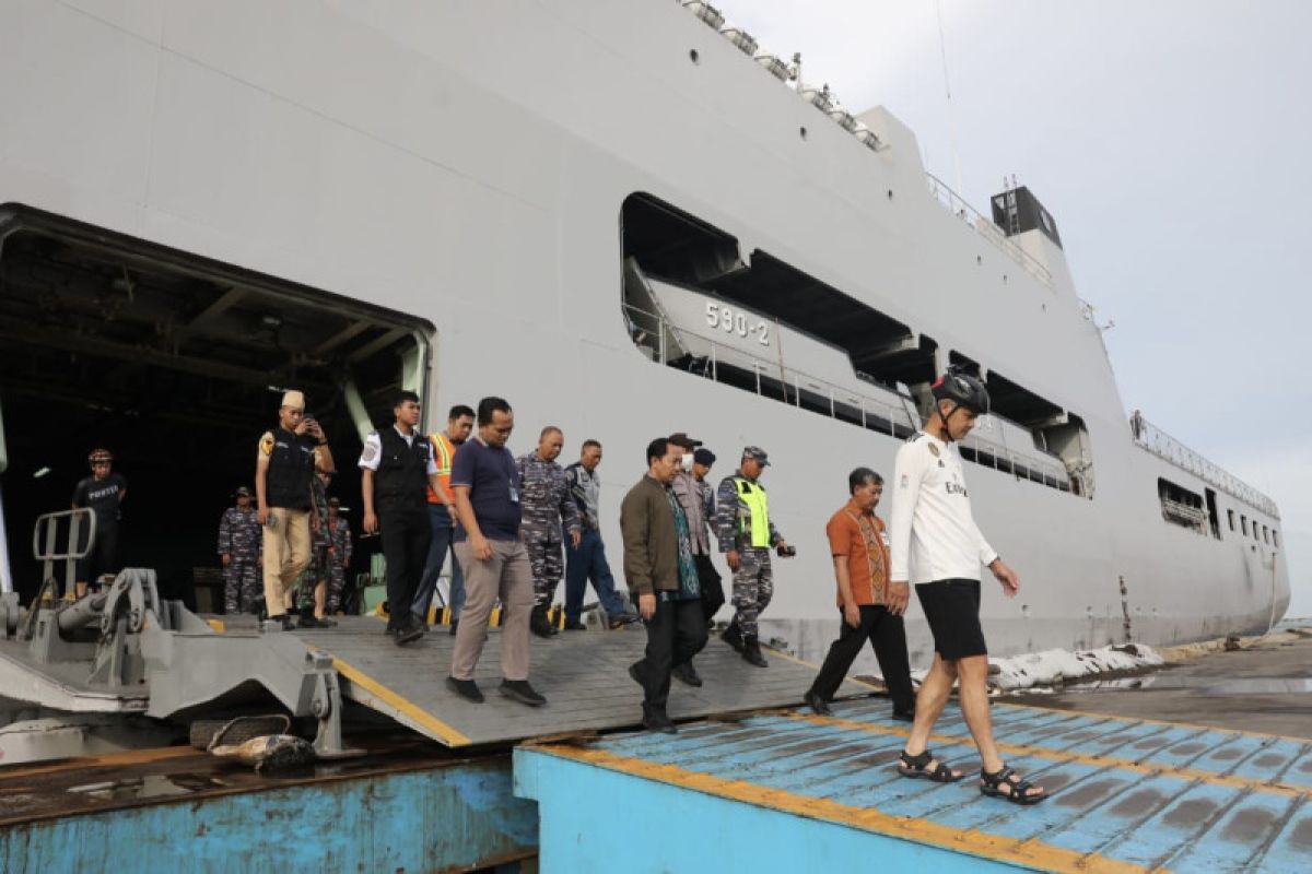 Ganjar minta bantuan KSAL kirim bantuan ke Karimunjawa