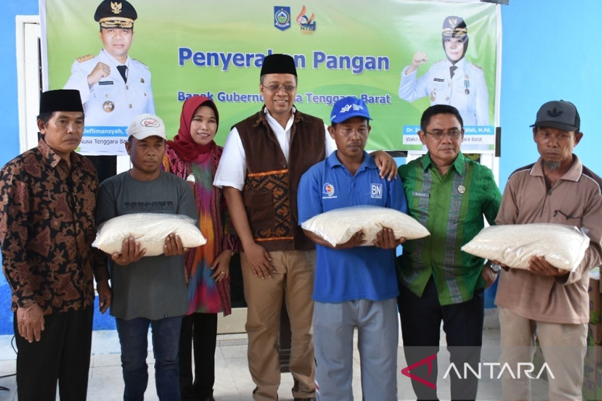 Gubernur NTB serahkan bantuan pangan untuk nelayan