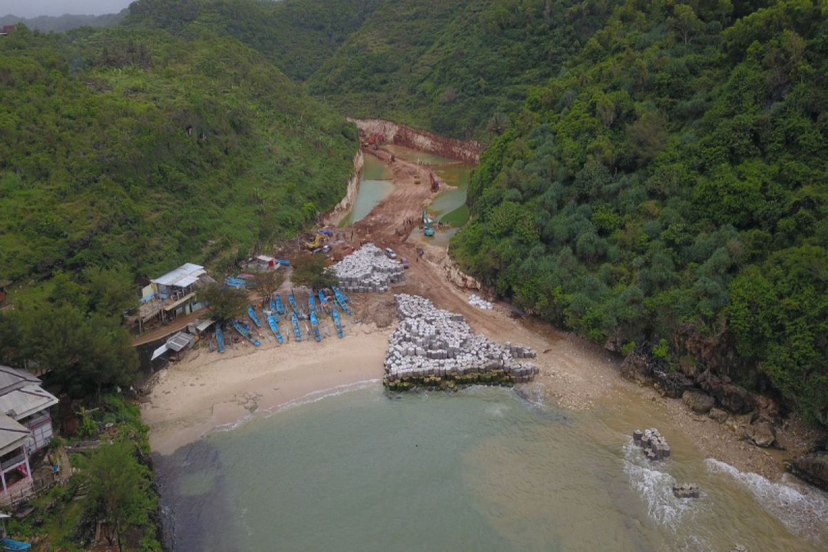 Gunungkidul koordinasi Pemda DIY terkait pengelolaan Pantai Gesing