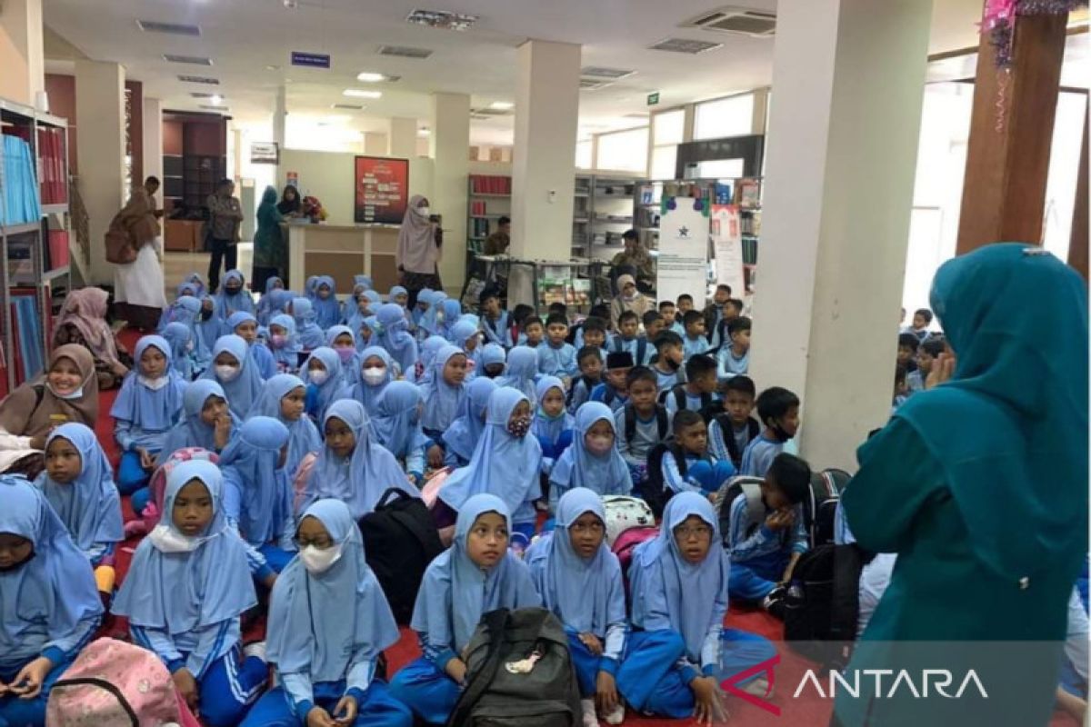 Indeks Pembangunan Literasi Masyarakat Sumbar naik 475 persen pada 2022