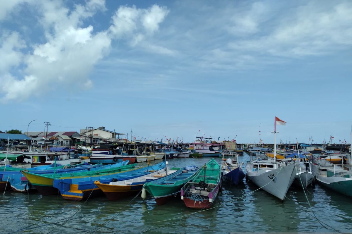 Nelayan Kupang sudah tak melaut tiga pekan akibat cuaca ekstrem