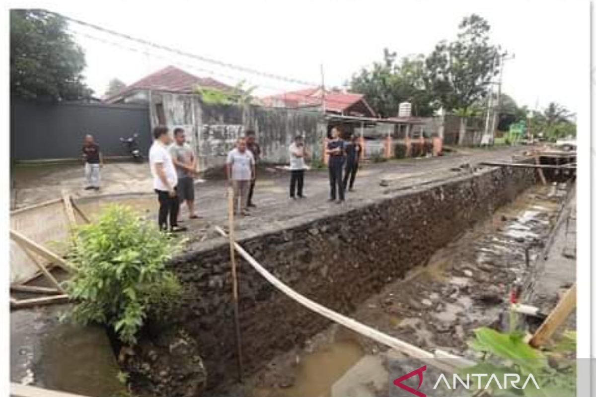 Pemkot Manado mengimbau warga waspadai cuaca ekstrem