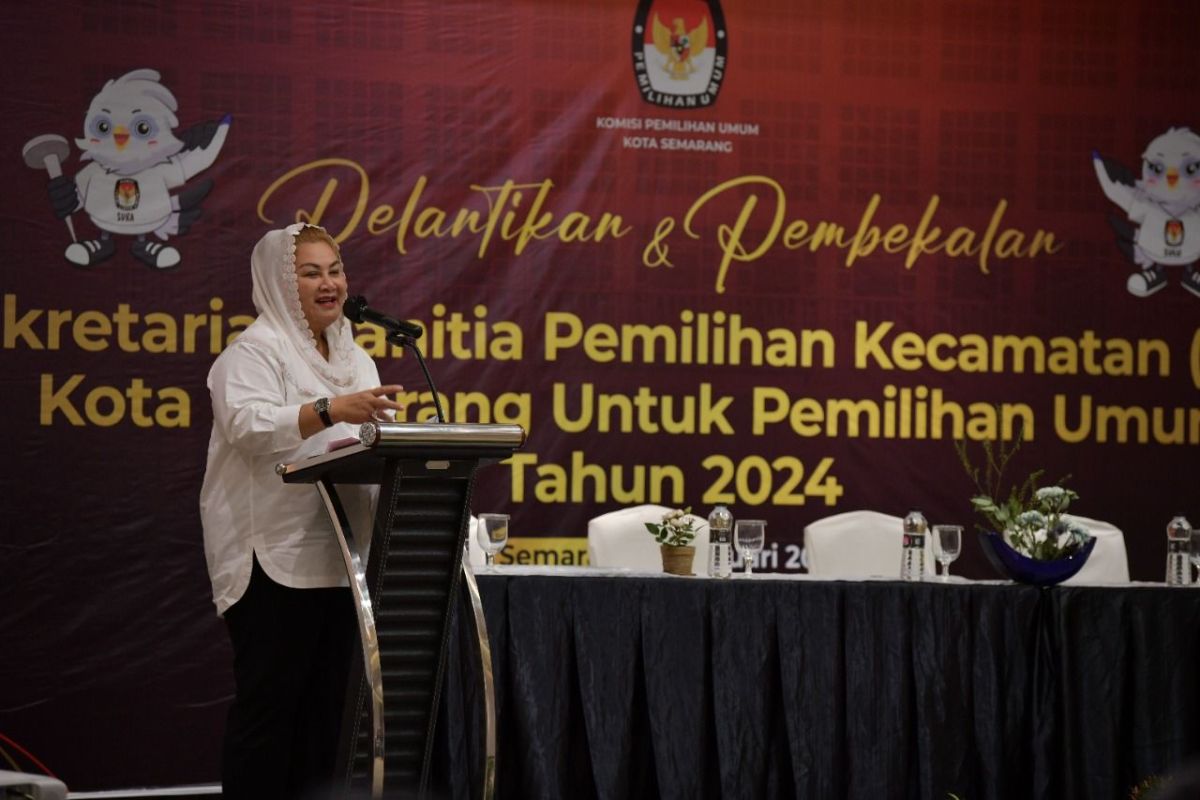 Plt Wali Kota Semarang ajak PPK redam hoaks jelang Pemilu 2024