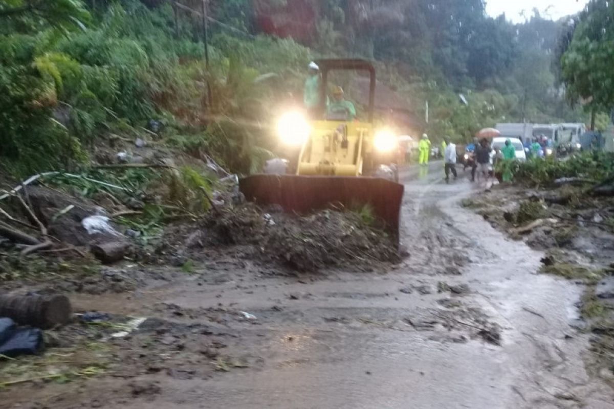 BPJN Sulut siagakan 7 posko antisipasi banjir dan longsor