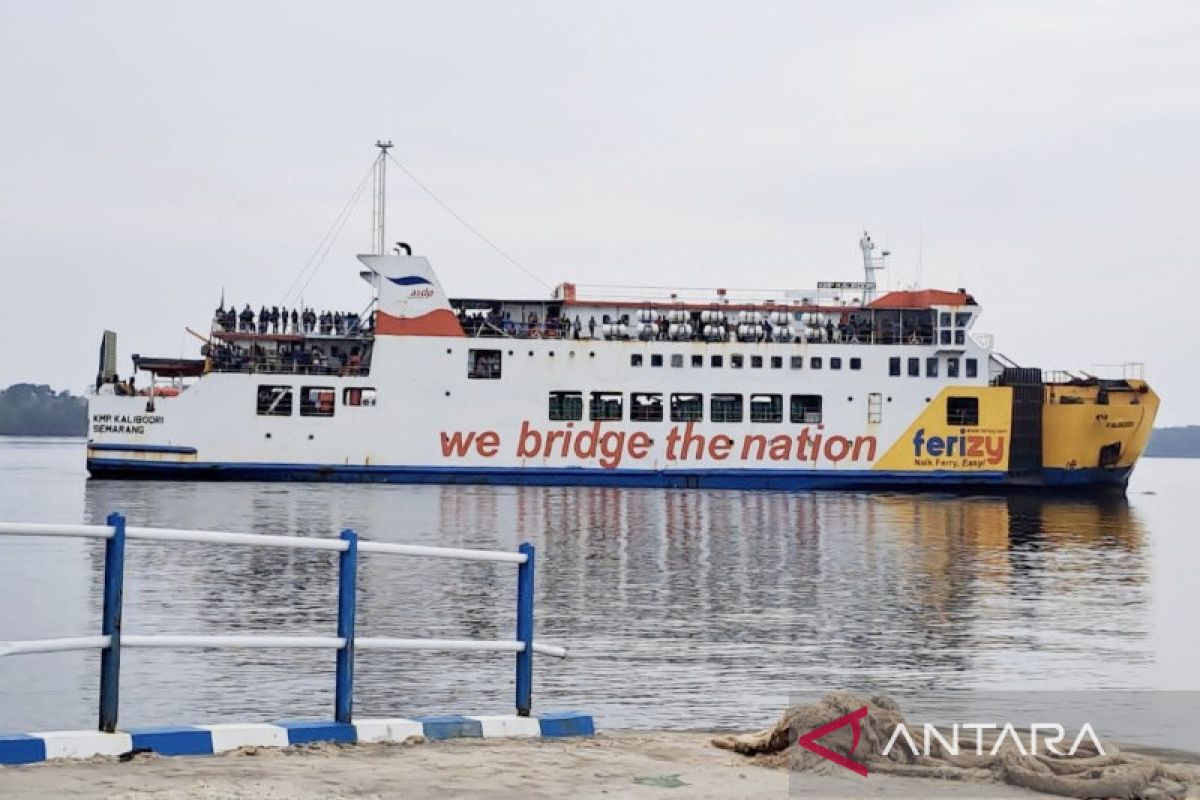 ASDP Indonesia Ferry kembali layani rute Kumai-Kendal