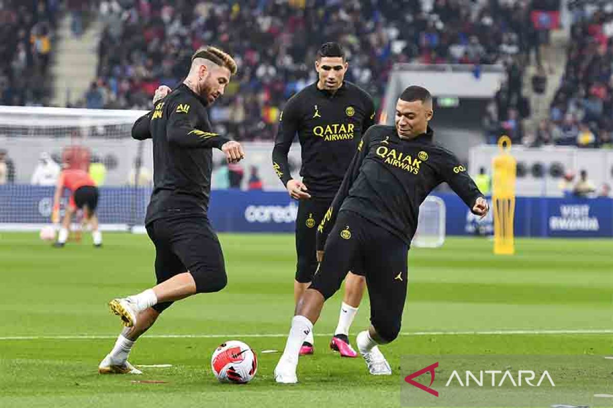 Kylian Mbappe masuk skuad PSG lawan Bayern