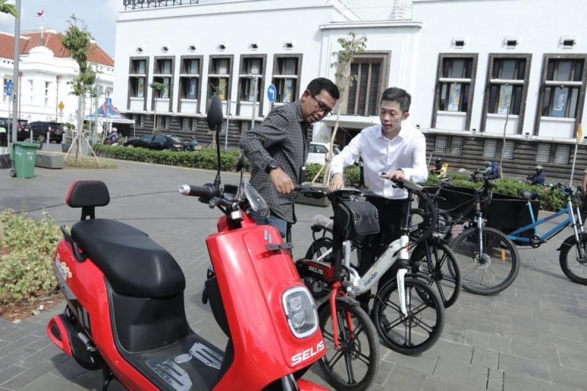 Bank Mandiri kawasan Kota Tua DKI akan mulai pakai kendaraan listrik tahun ini