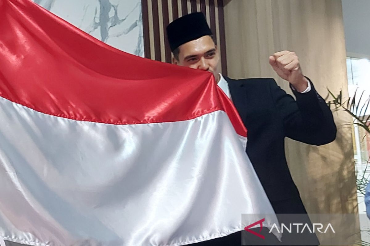 Pemain sepak bola  keturunan Belanda Shayne Pattynama resmi jadi WNI