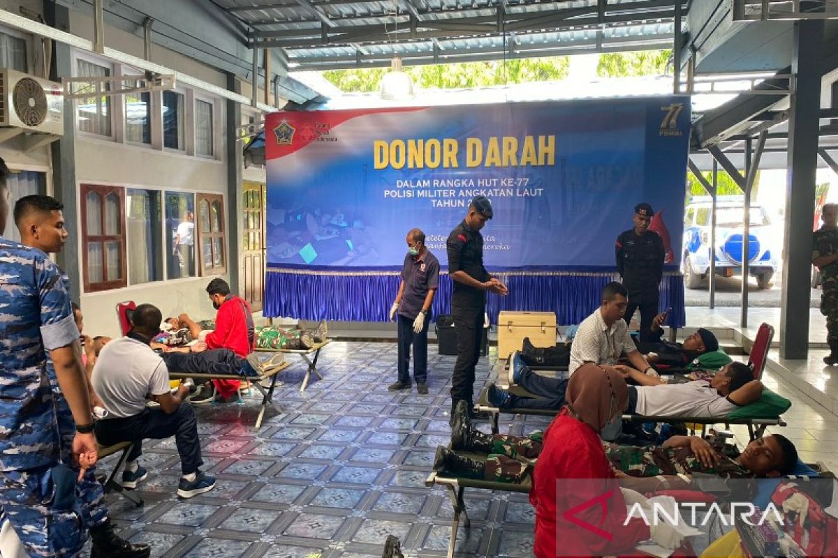 Lanal Kendari gelar aksi donor darah peringati HUT ke-77 POMAL