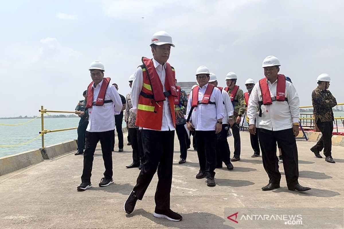 Menteri PUPR Basuki Hadimuljono targetkan Tol Akses Patimban rampung September 2024
