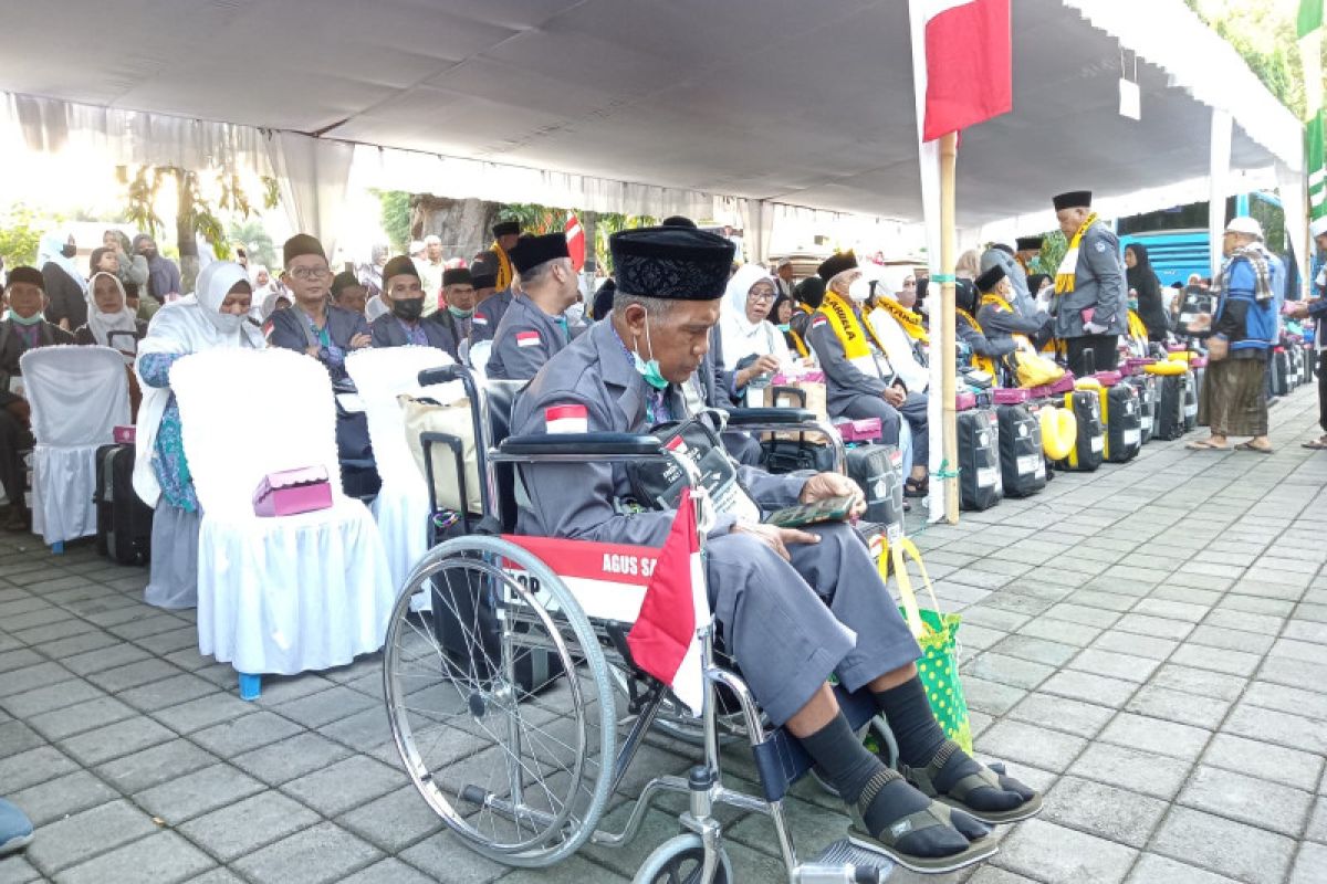 DPRD Kota Mataram minta pemerintah awasi penetapan ONH plus