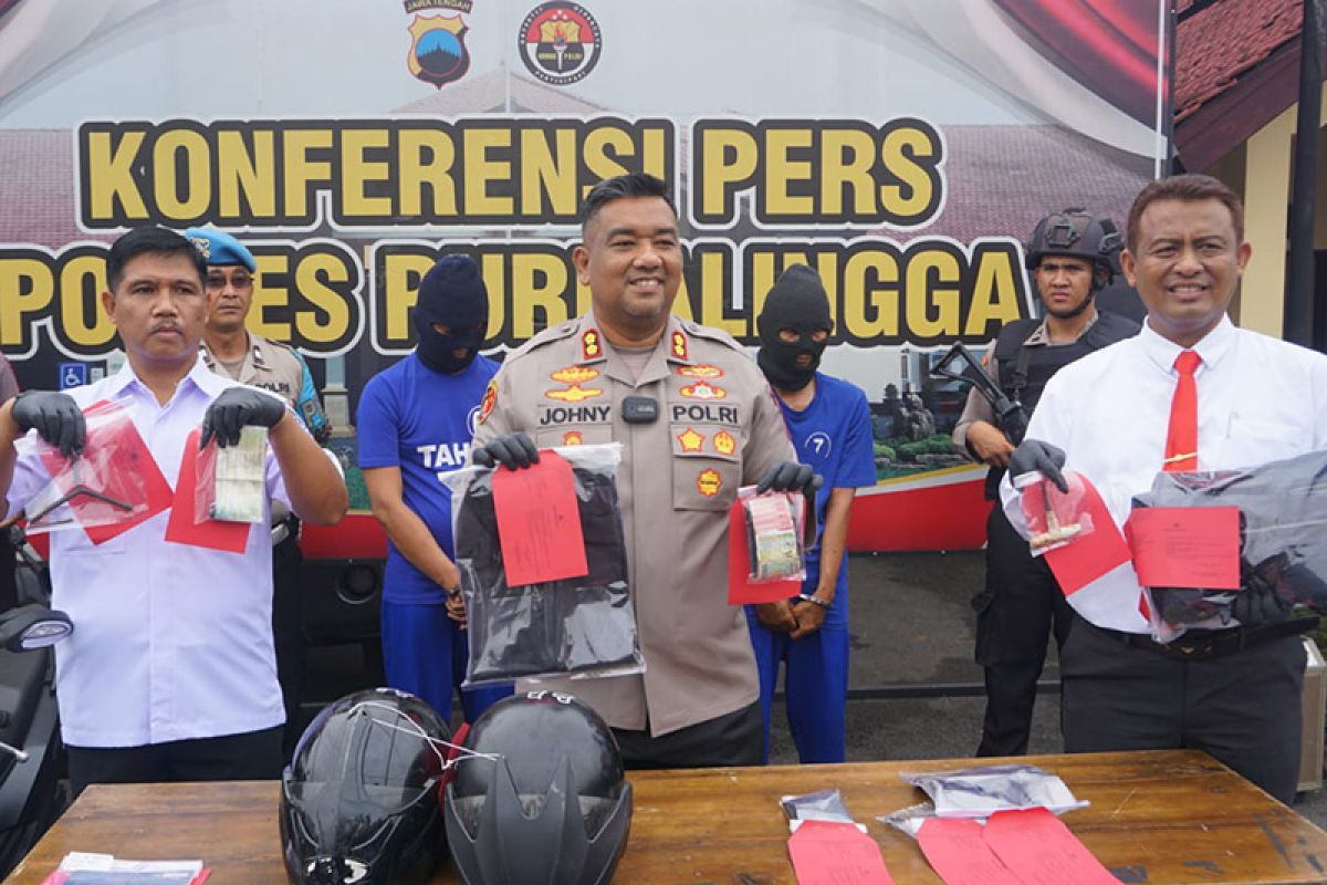 Komplotan pencuri lintas provinsi spesialis pembobol mobil boks ditangkap