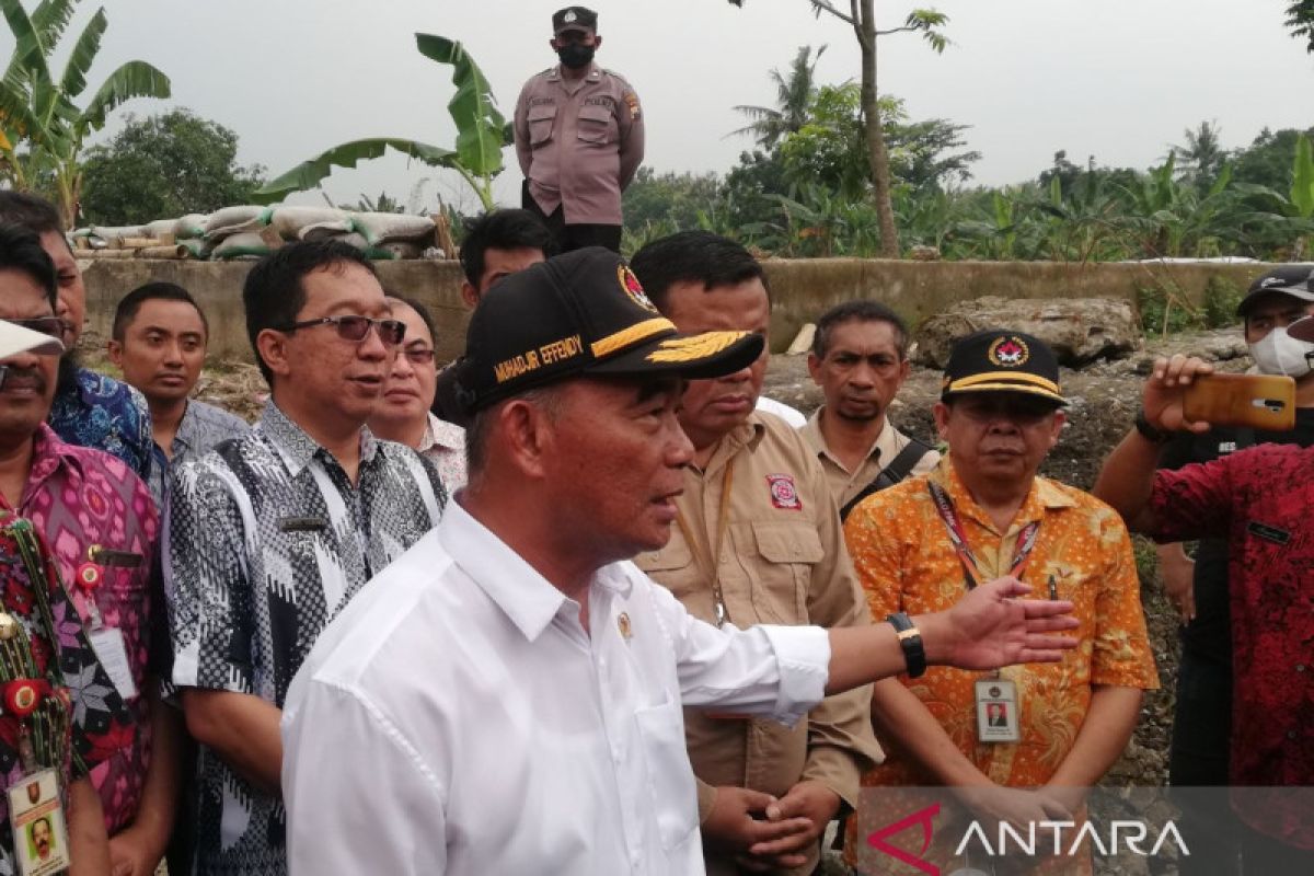 Pemerintah  berkoordinasi untuk mengatasi banjir di Semarang