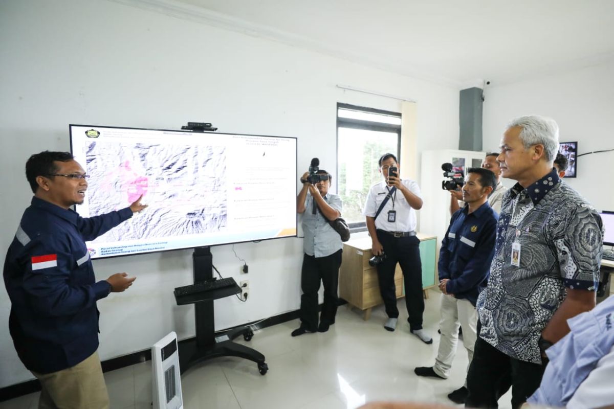 Ganjar siap bantu pengadaan seismometer di kawasan Dieng